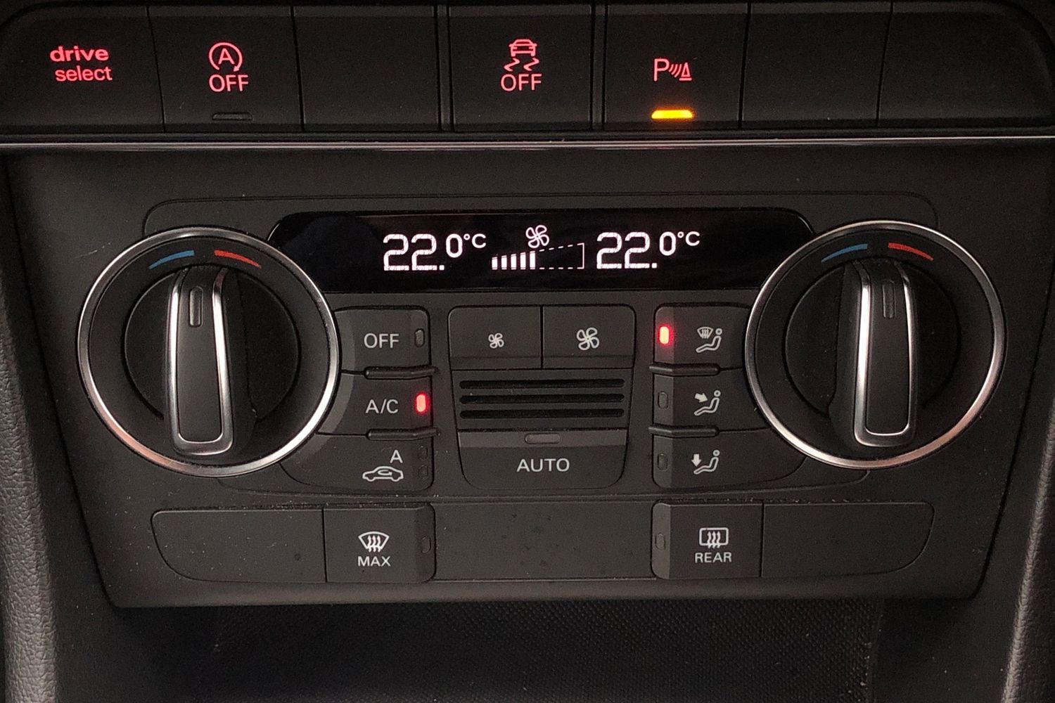 Used Audi Q3 2018 for sale - 77316744: Photo 11