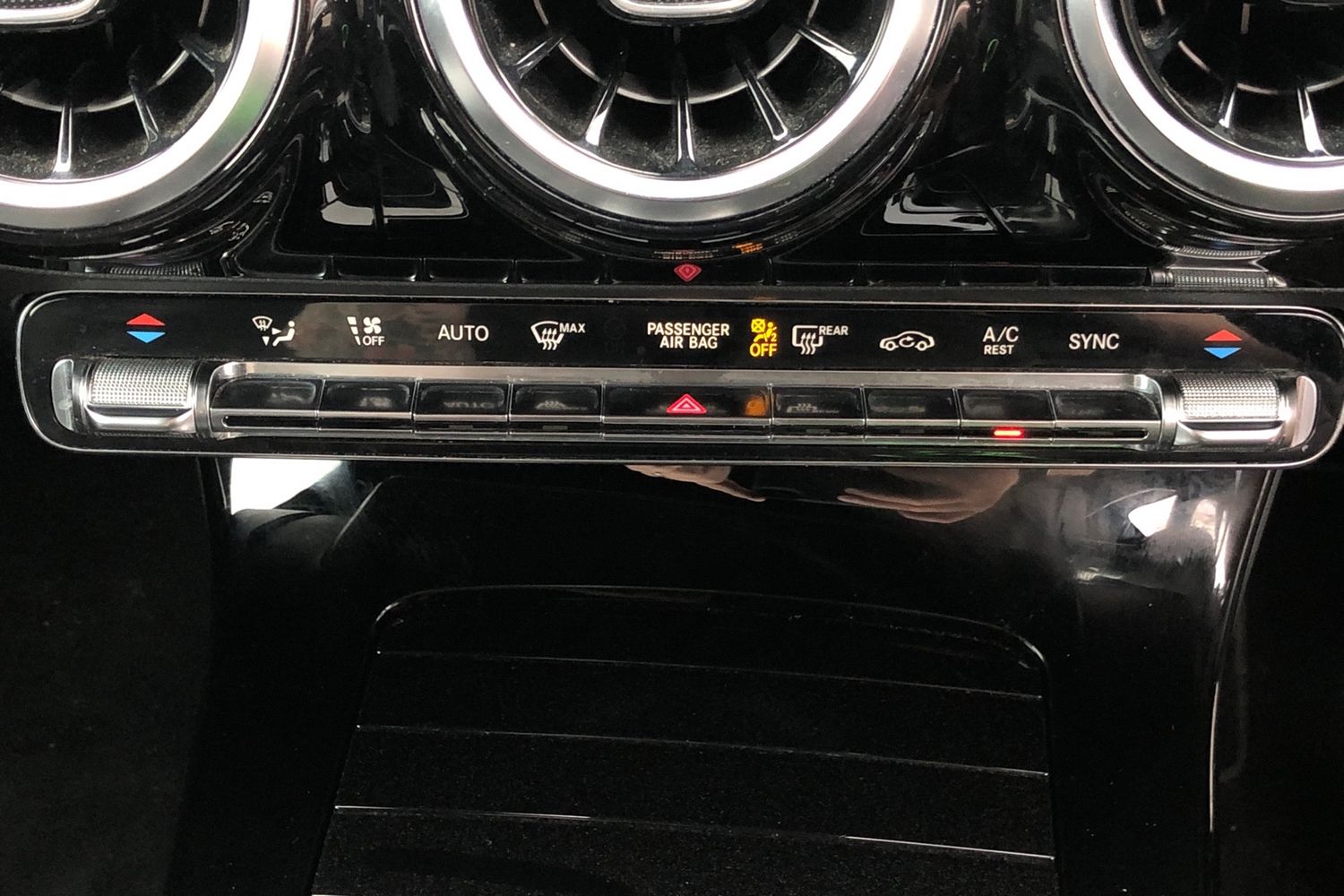 Used Mercedes-Benz A-Class 2020 for sale - 75825115: Photo 11