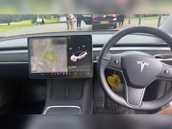 Used Tesla Model 3 2021 for sale - 79547305: Photo