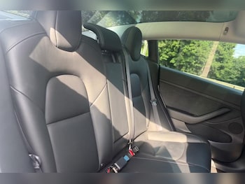 Used Tesla Model 3 2021 for sale - 79547305: Photo