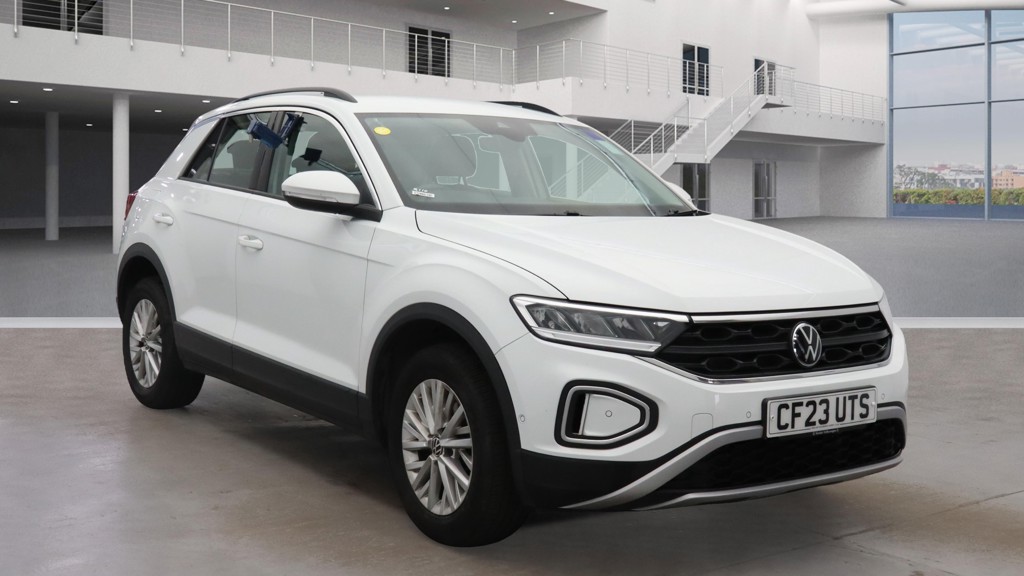 Used Volkswagen T-Roc 2023 for sale - 76357711: Photo 1