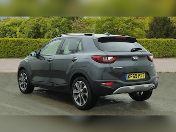 Used Kia Stonic 2019 for sale - 78526071: Photo