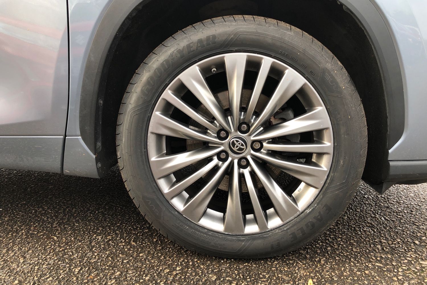 Used Toyota Highlander 2021 for sale - 76662229: Photo 21