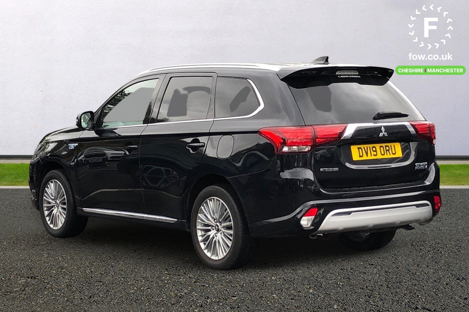 Used Mitsubishi Outlander 2019 for sale - 76320312: Photo 2