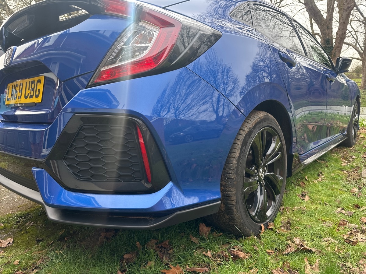 Used Honda Civic 2019 for sale - 77589418: Photo 3