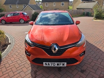 Used Renault Clio 2020 for sale - 75825259: Photo