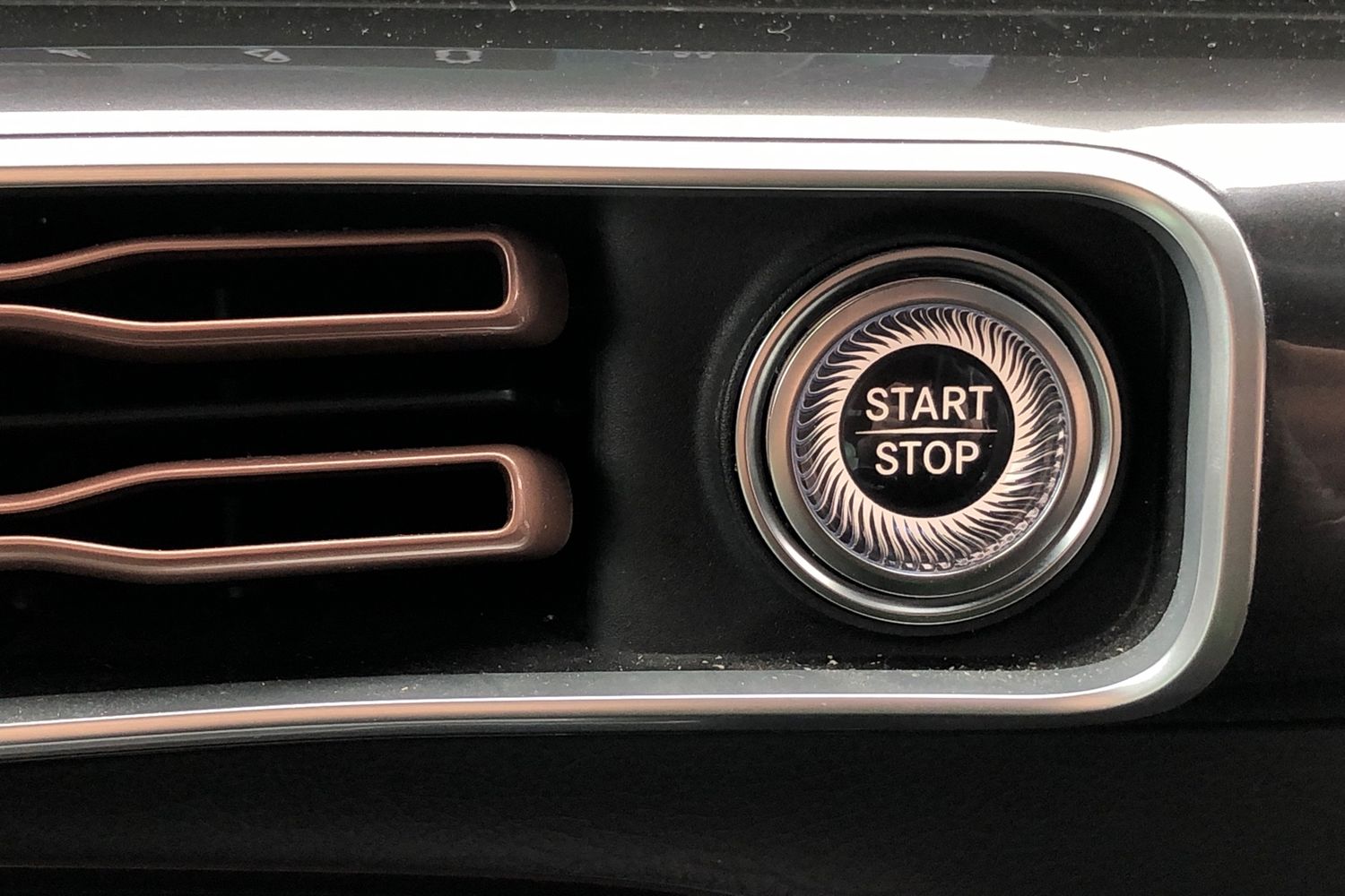 Used Mercedes-Benz EQC 2022 for sale - 76718490: Photo 10