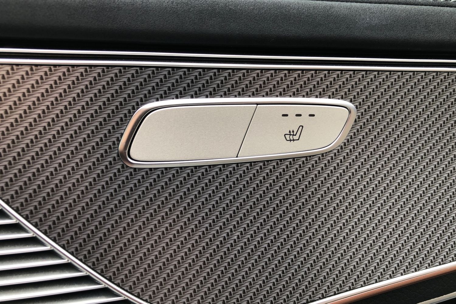 Used Mercedes-Benz EQC 2022 for sale - 76718490: Photo 16