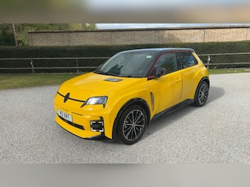 Used Renault 5 2025 for sale - 78421927: Photo