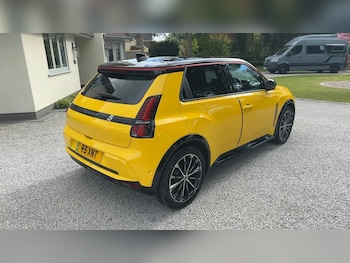 Used Renault 5 2025 for sale - 78421927: Photo