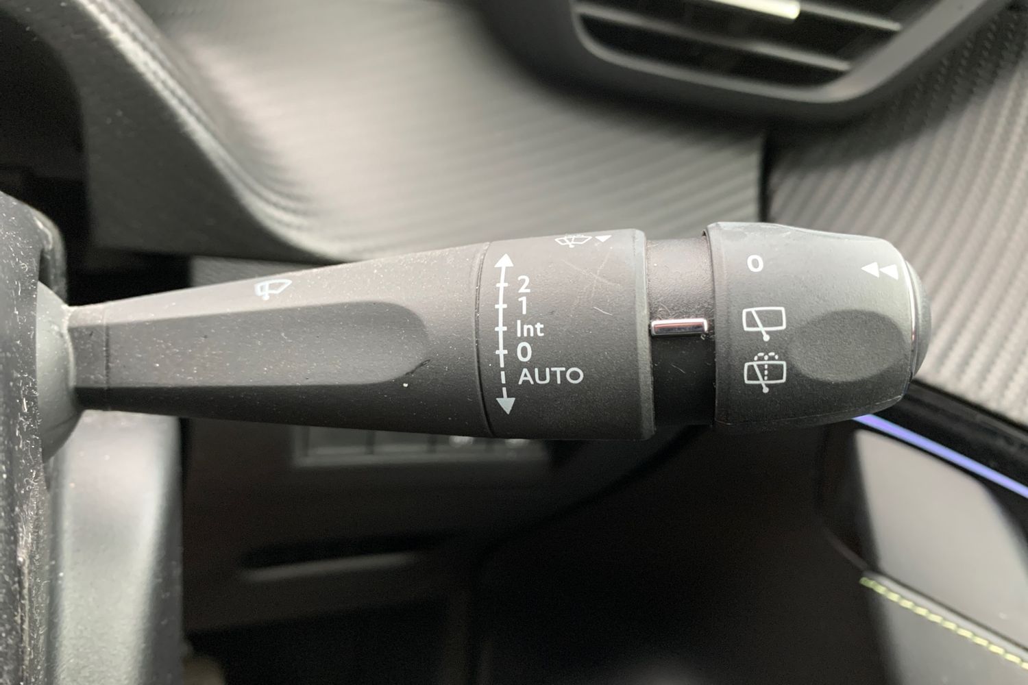 Used Peugeot 208 2021 for sale - 77436139: Photo 8