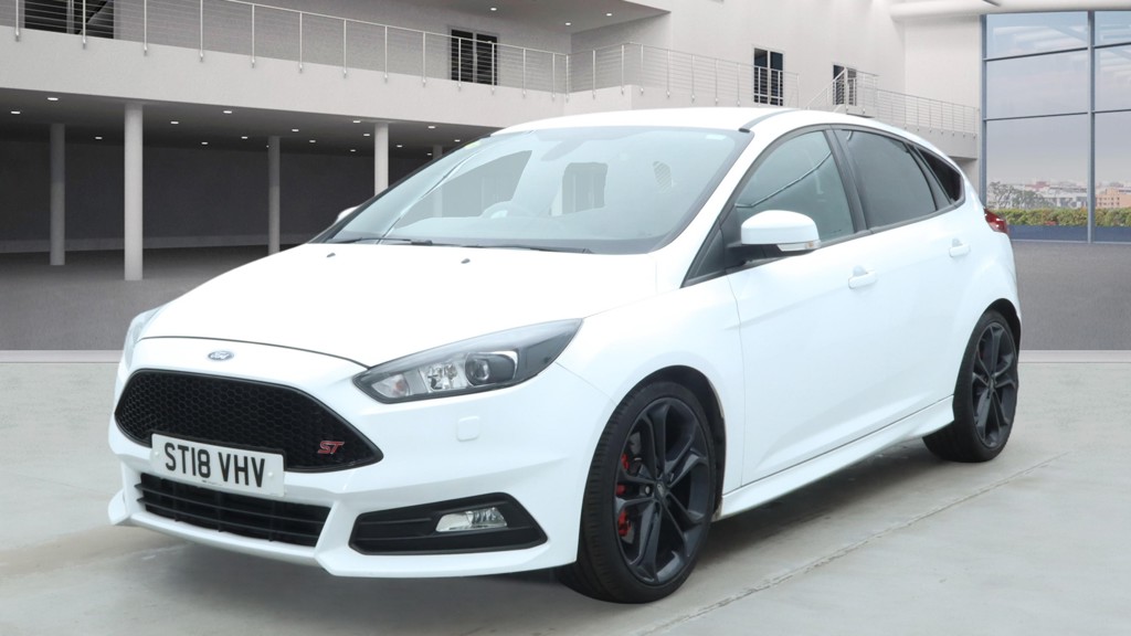 Used Ford Focus 2018 for sale - 76929278: Photo 2