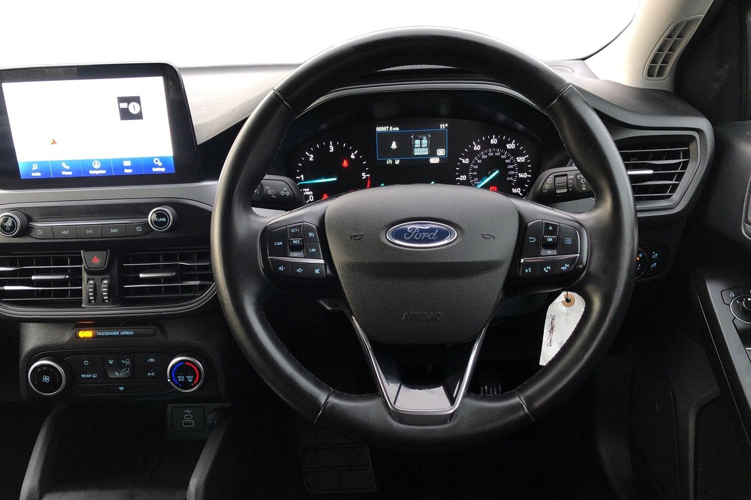 Used Ford Focus 2022 for sale - 77236120: Photo 5