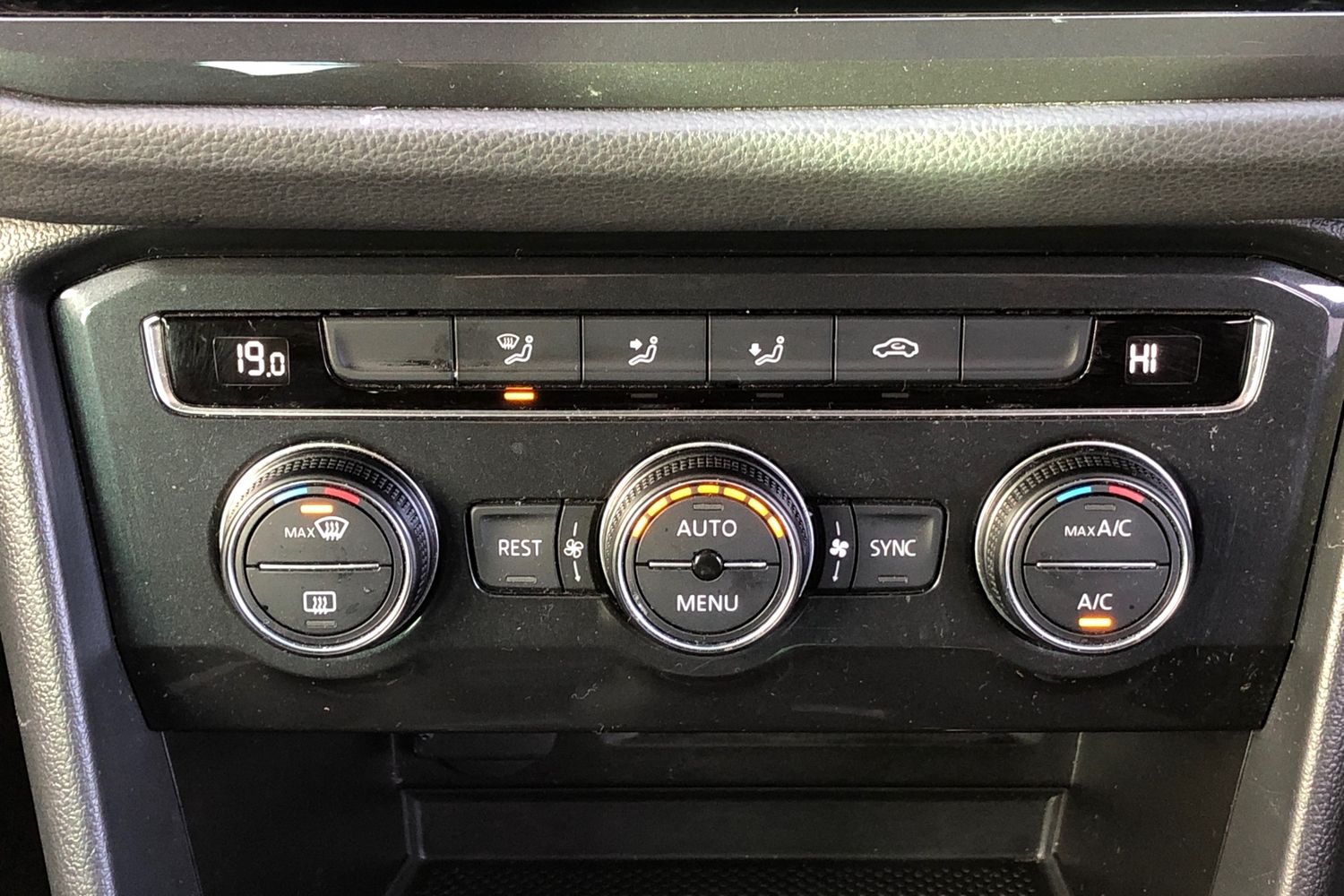 Used Volkswagen Tiguan 2019 for sale - 76535221: Photo 12