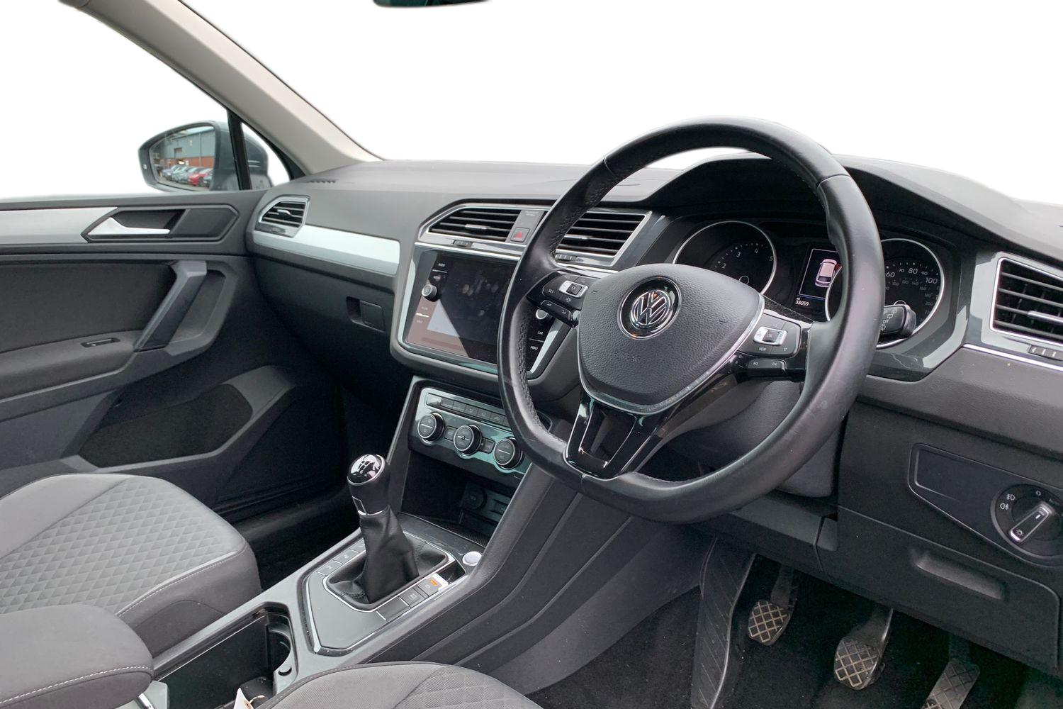 Used Volkswagen Tiguan 2019 for sale - 76535221: Photo 3