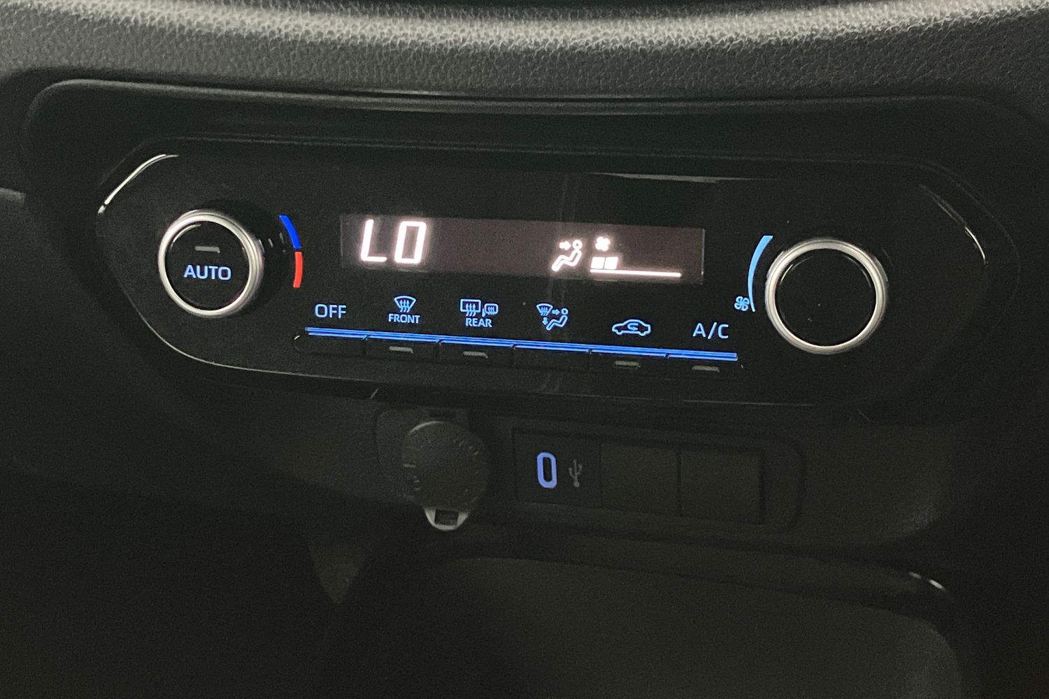 Used Toyota Aygo X 2024 for sale - 76119847: Photo 9