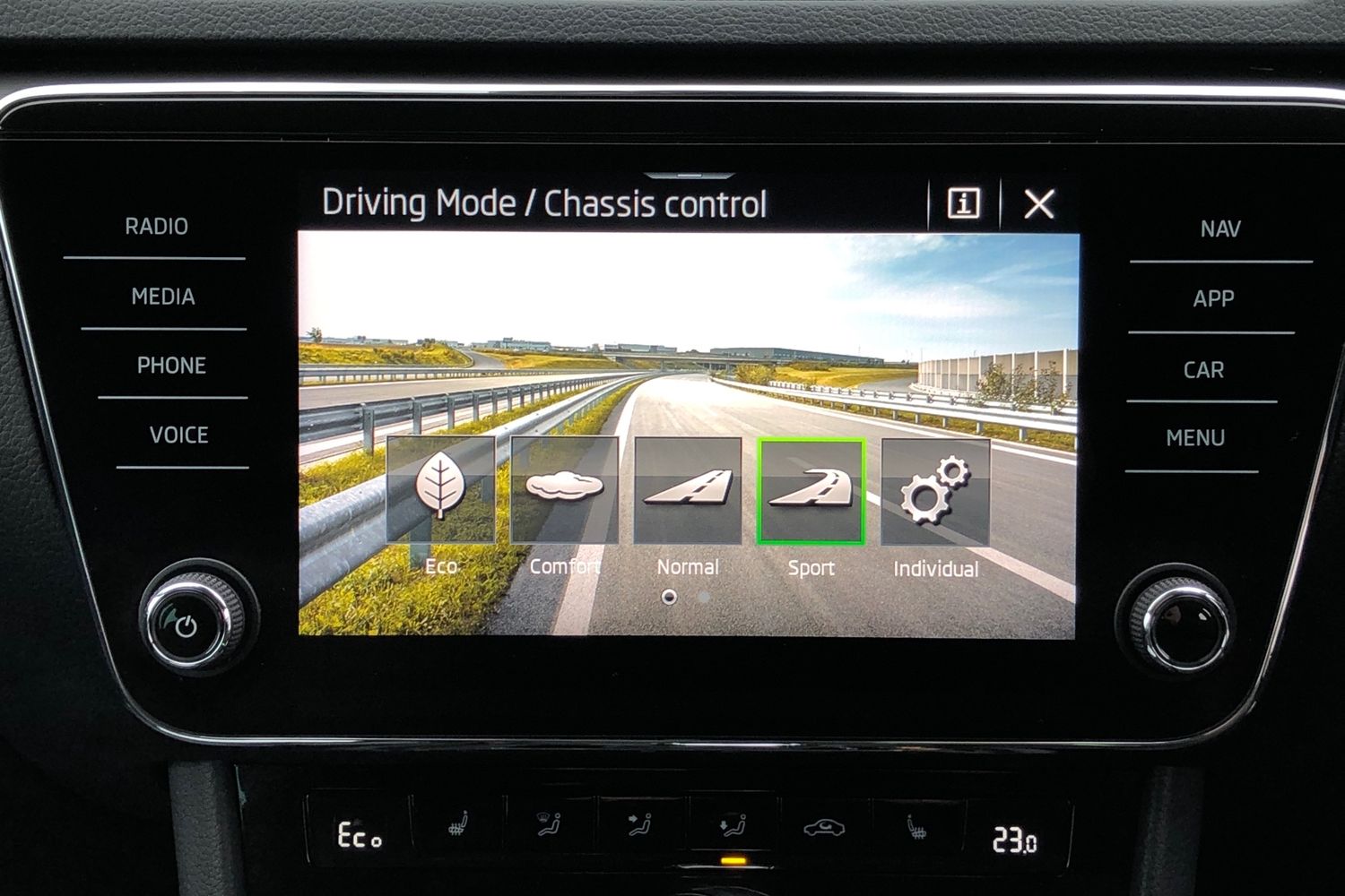 Used Skoda Superb 2021 for sale - 77527800: Photo 11