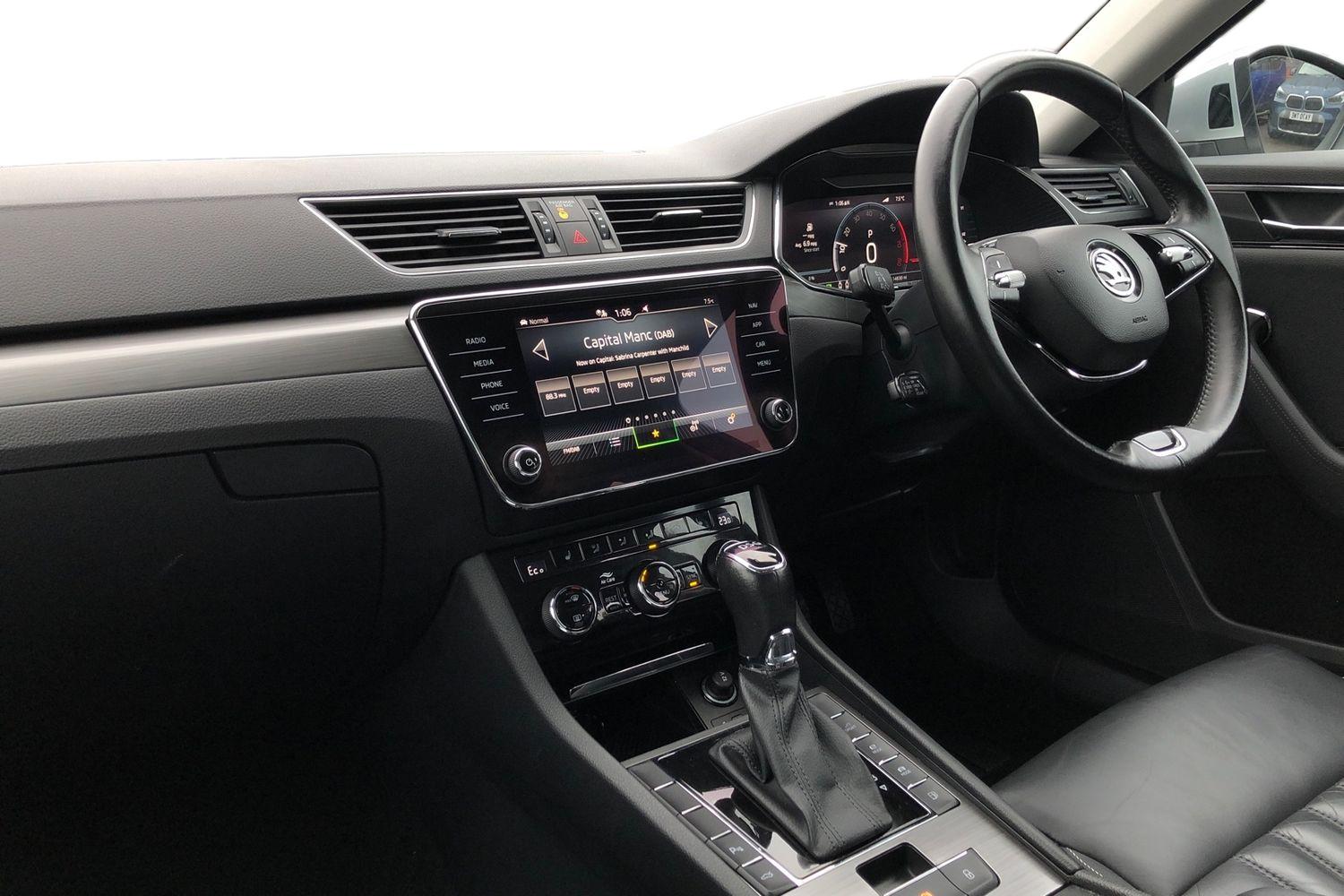 Used Skoda Superb 2021 for sale - 77527800: Photo 4