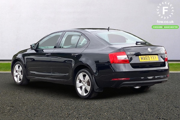 Used Skoda Octavia 2019 for sale - 76082059: Photo 2
