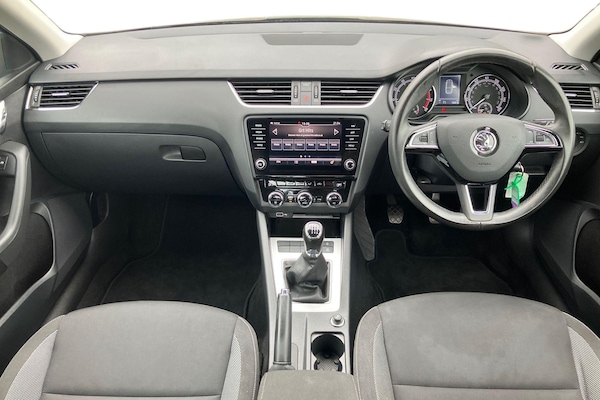 Used Skoda Octavia 2019 for sale - 76082059: Photo 3