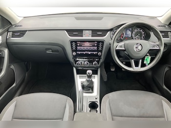 Used Skoda Octavia 2019 for sale - 76082059: Photo 3