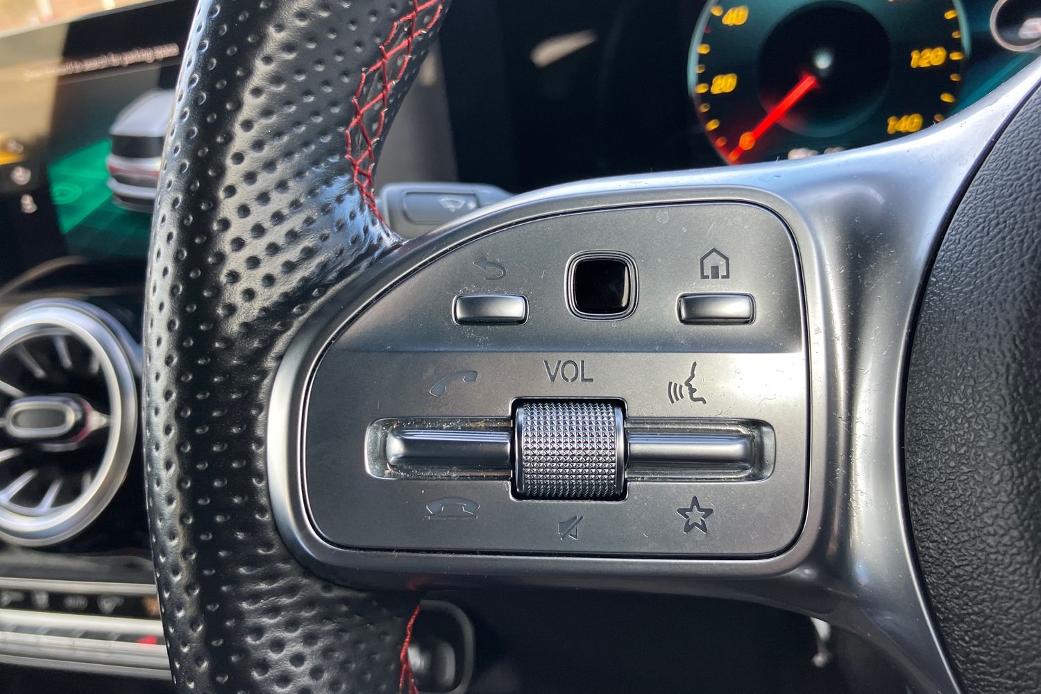 Used Mercedes-Benz EQB 2022 for sale - 77527600: Photo 14