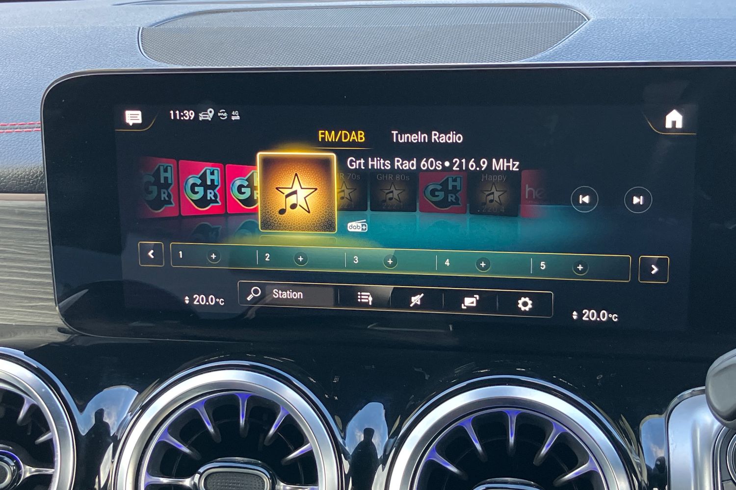 Used Mercedes-Benz EQB 2022 for sale - 77527600: Photo 6