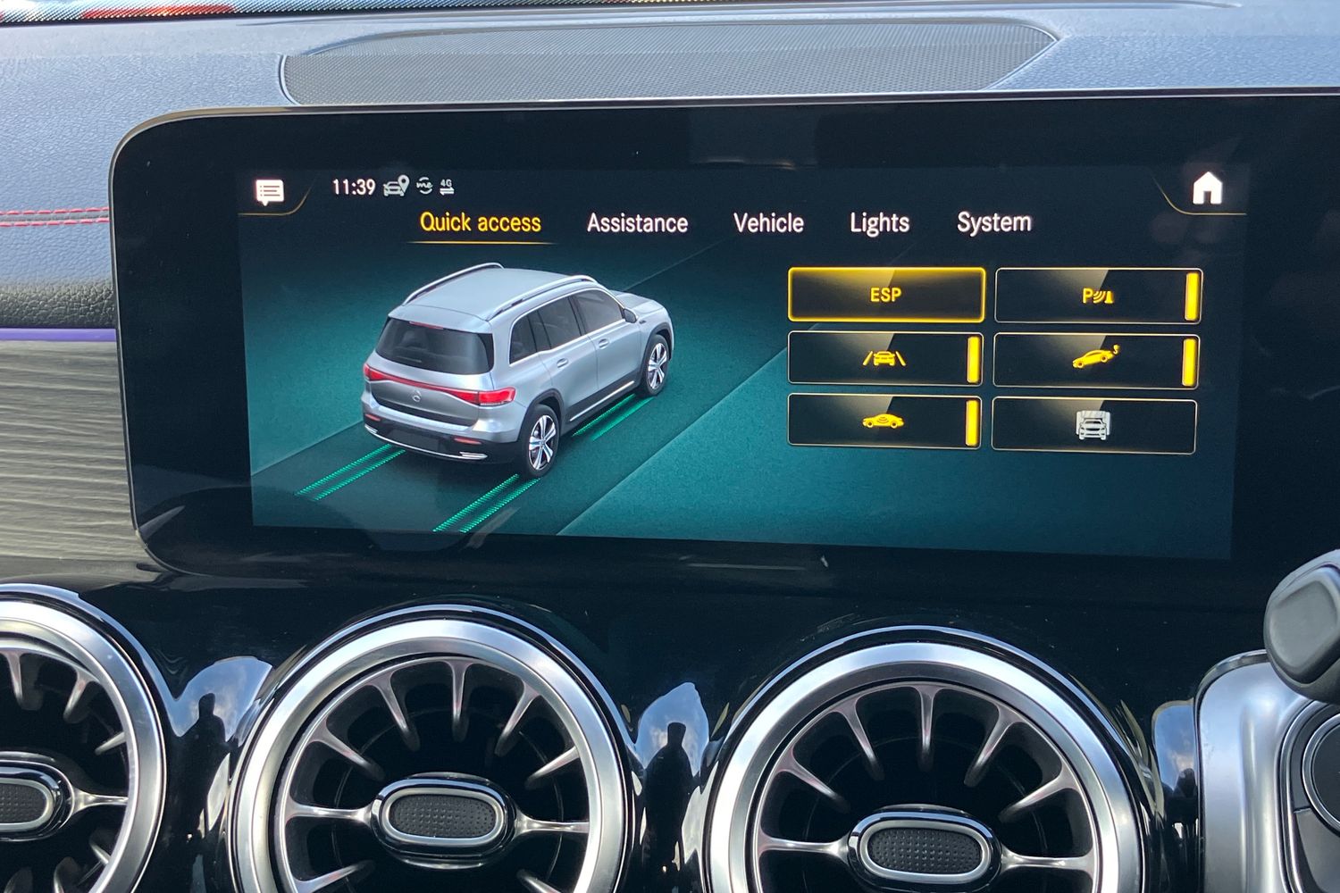 Used Mercedes-Benz EQB 2022 for sale - 77527600: Photo 9