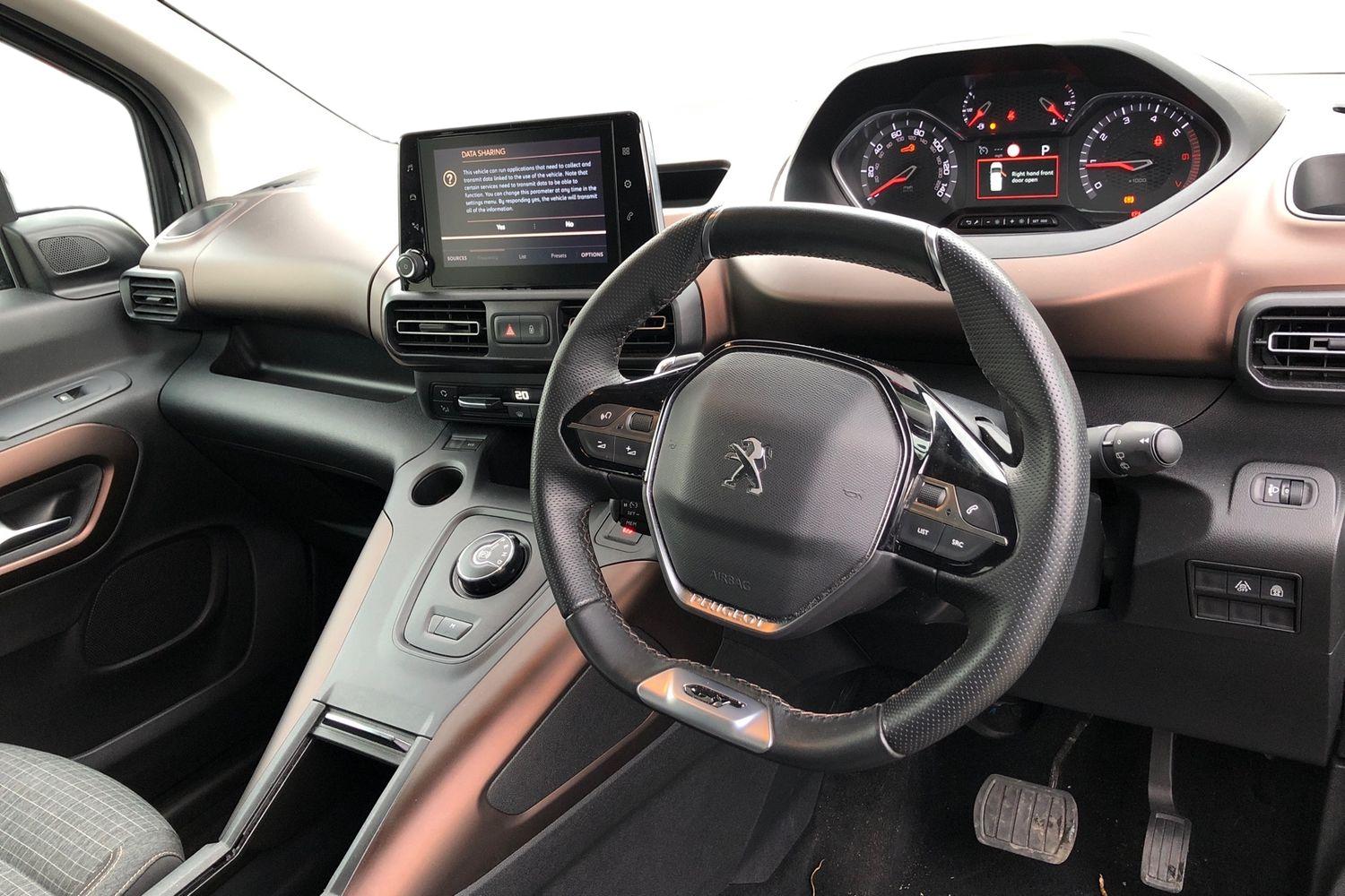 Used Peugeot Rifter 2022 for sale - 76637065: Photo 3