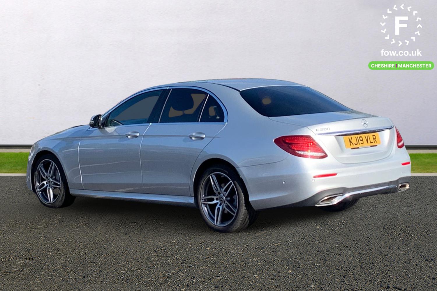 Used Mercedes-Benz E Class 2019 for sale - 76346461: Photo 2