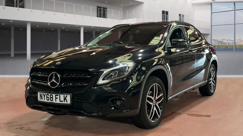 Used Mercedes-Benz GLA 2019 for sale - 76461005: Photo 2