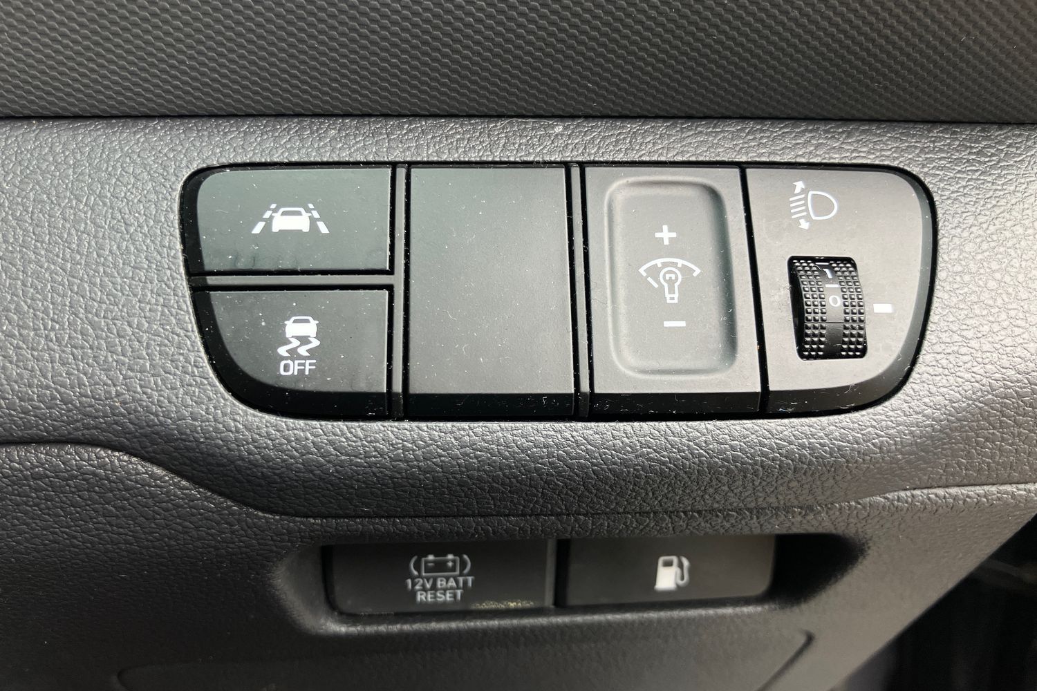 Used Hyundai IONIQ 2020 for sale - 75908850: Photo 17