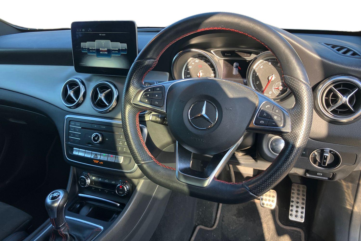 Used Mercedes-Benz GLA 2020 for sale - 77742112: Photo 3