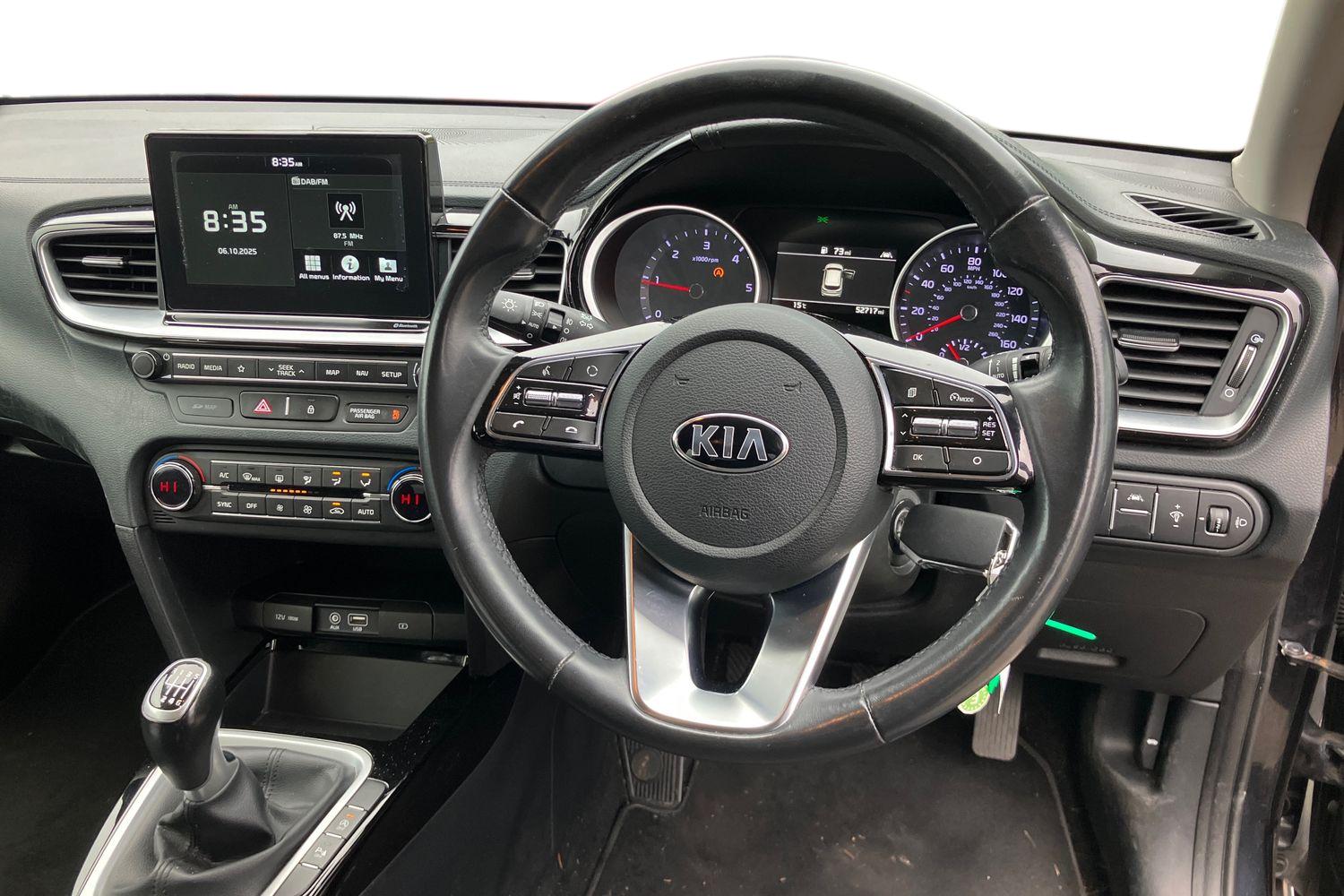 Used Kia Ceed 2018 for sale - 76157929: Photo 3