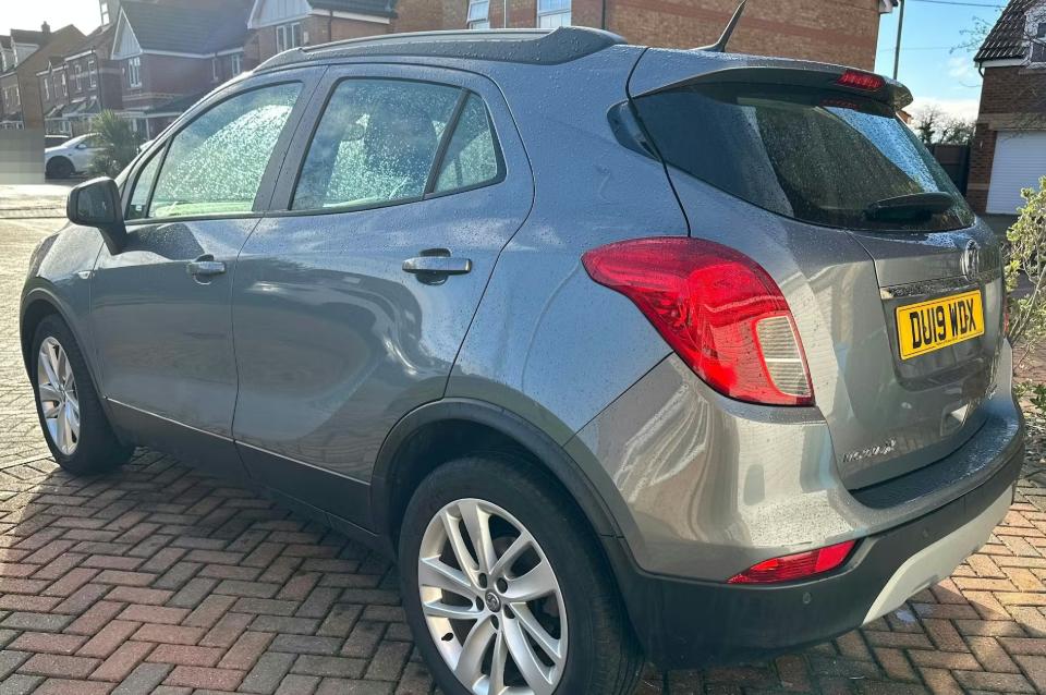 Used Vauxhall Mokka 2019 for sale - 76949546: Photo 2