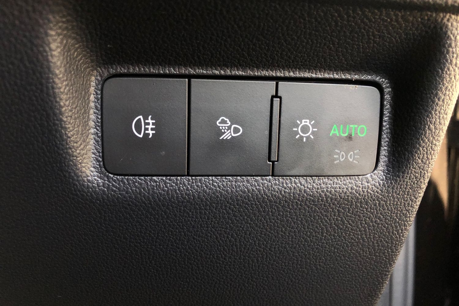 Used Skoda Enyaq 2022 for sale - 76617071: Photo 25