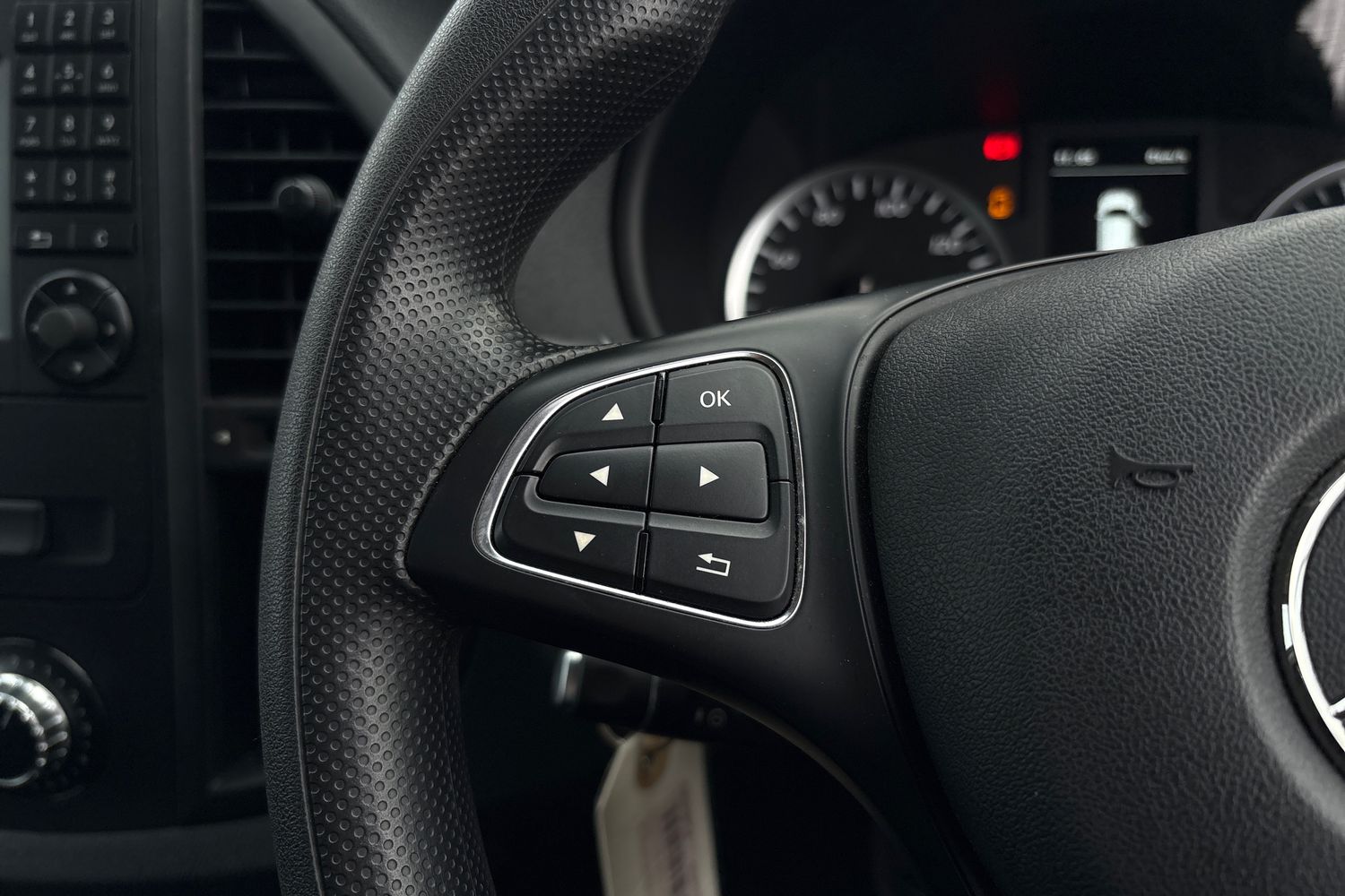 Used Mercedes-Benz Vito 2018 for sale - 77500941: Photo 11