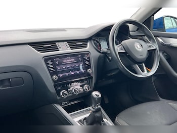 Used Skoda Octavia 2018 for sale - 79272795: Photo
