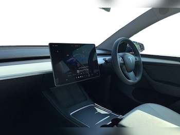Used Tesla Model Y 2022 for sale - 79366967: Photo
