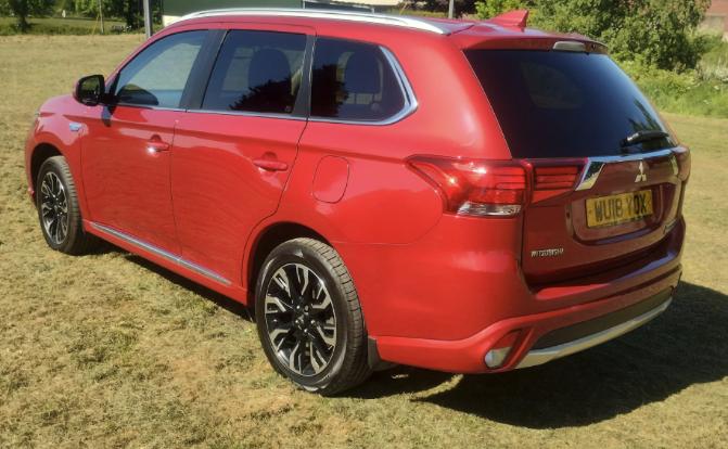 Used Mitsubishi Outlander 2018 for sale - 76697607: Photo 3