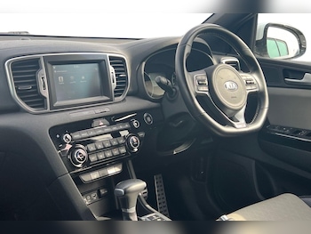 Used Kia Sportage 2018 for sale - 79503292: Photo