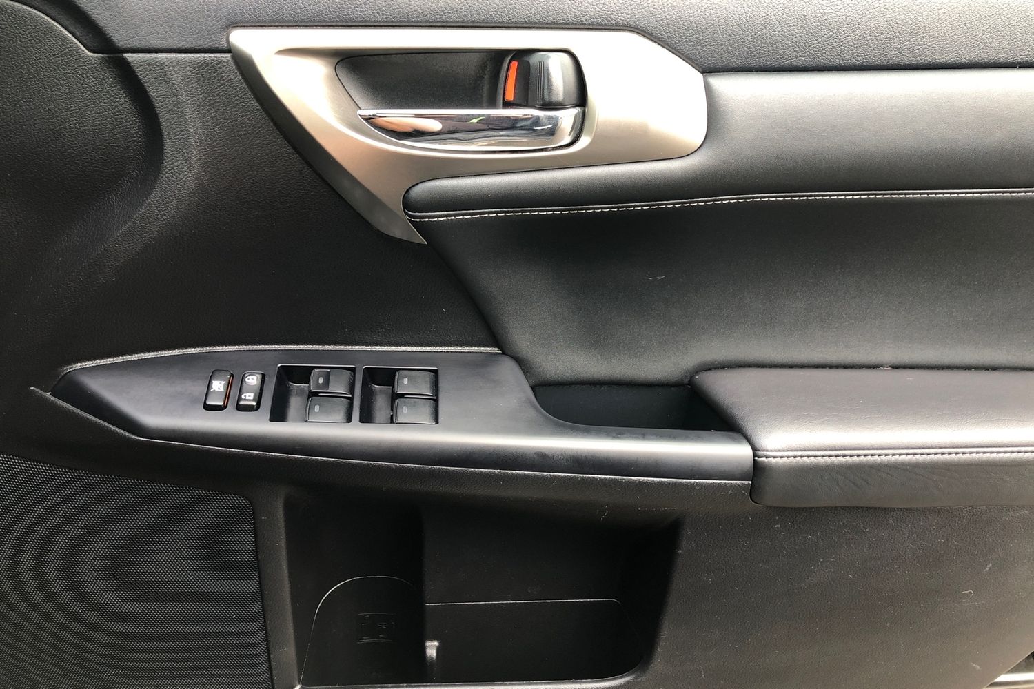 Used Lexus CT 2017 for sale - 75713831: Photo 12