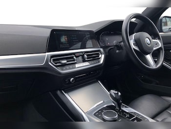 Used BMW 3 Series 2021 for sale - 75348557: Photo