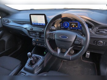 Used Ford Focus 2020 for sale - 76006957: Photo 3