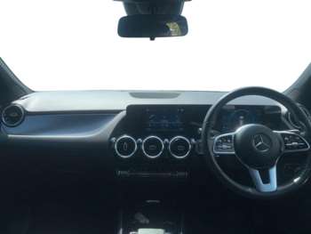 Used Mercedes-Benz GLA 2021 for sale - 74231275: Photo