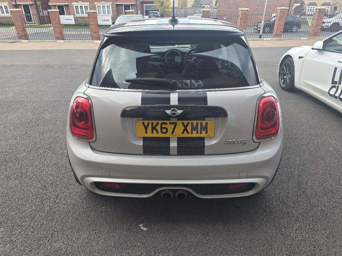 Used MINI Hatch 2017 for sale - 76346429: Photo 3