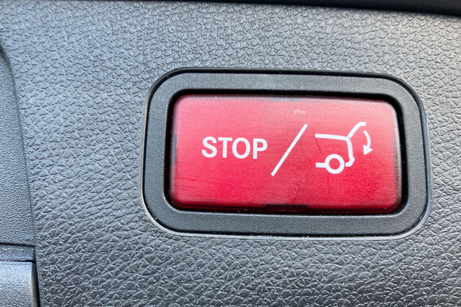 Used Mercedes-Benz GLA 2017 for sale - 77187359: Photo 27