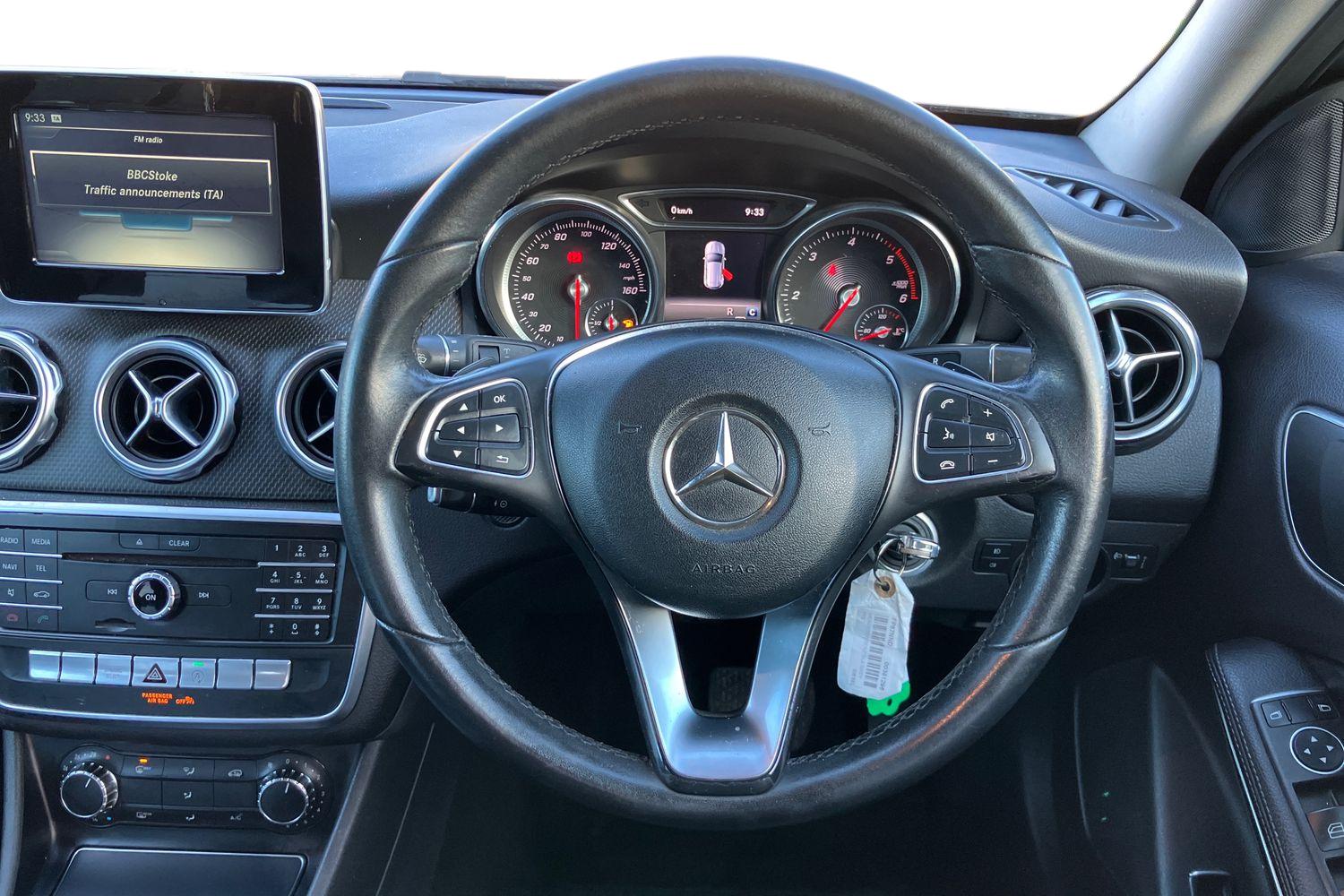 Used Mercedes-Benz GLA 2017 for sale - 77187359: Photo 5