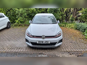 Used Volkswagen Golf 2018 for sale - 78541682: Photo