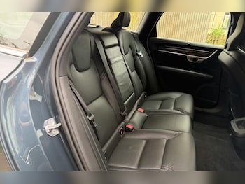 Used Volvo V90 2019 for sale - 78273403: Photo